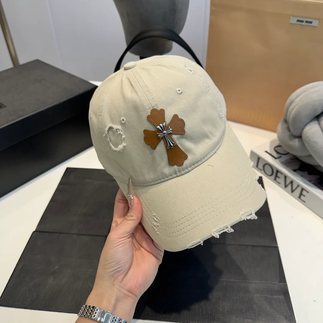 P60 Chrome Hearts 💓Early spring Korean style fashion retro distressed hole hat worn design versatile baseball cap peaked cap